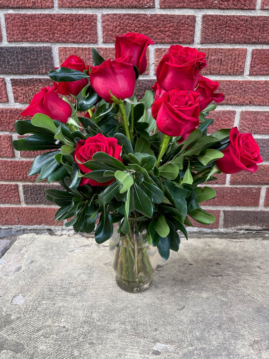 "Timeless Romance" - Our Classic Dozen Roses Vase Arrangement. VALENTINE'S DAY PRE-ORDERS