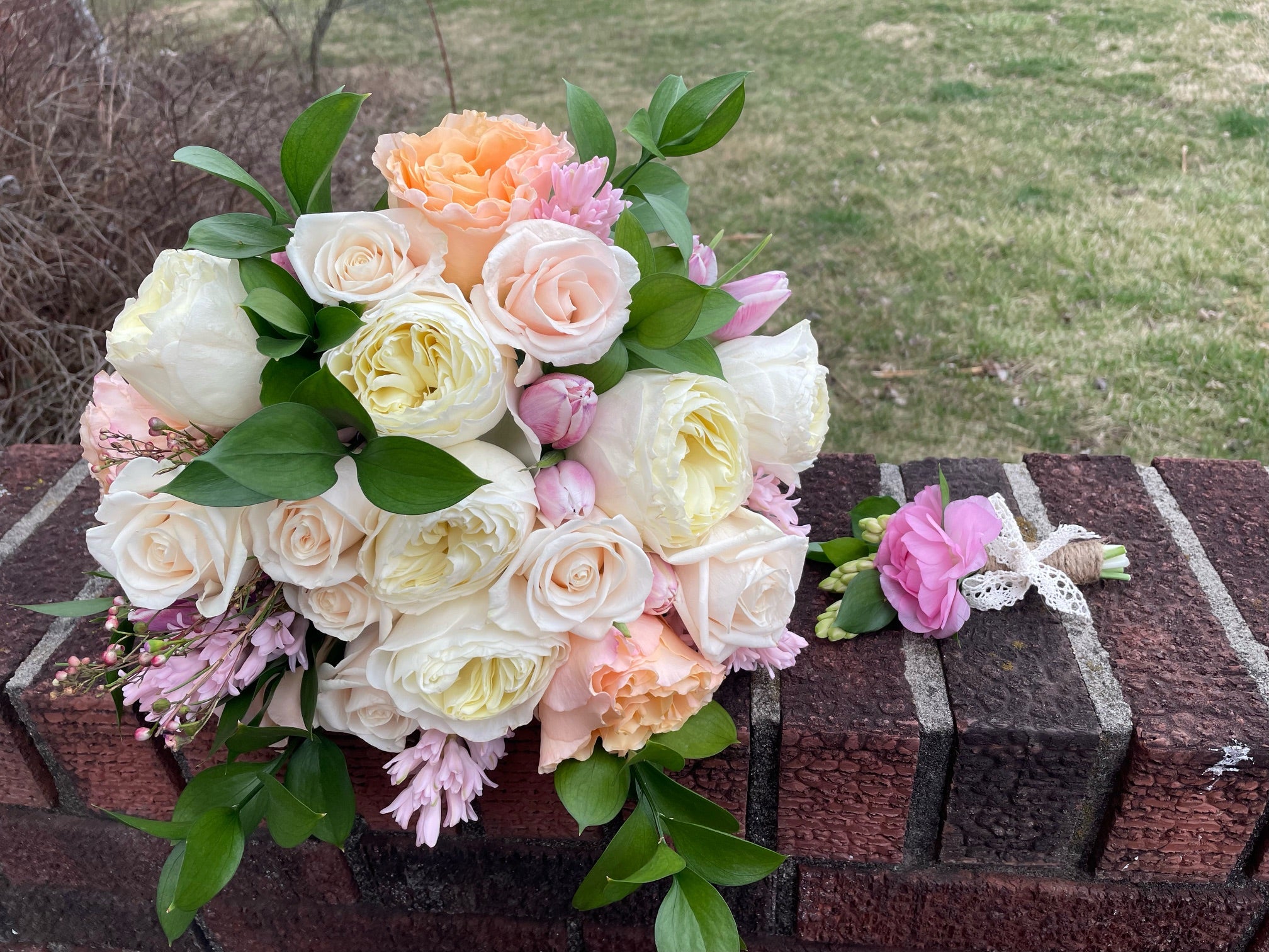 À la Carte Bridal Bouquet